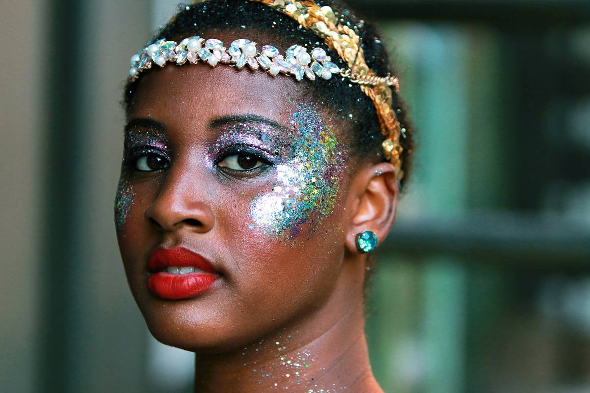 How to Style & Secure Glitter Hair Accents Without the Mess